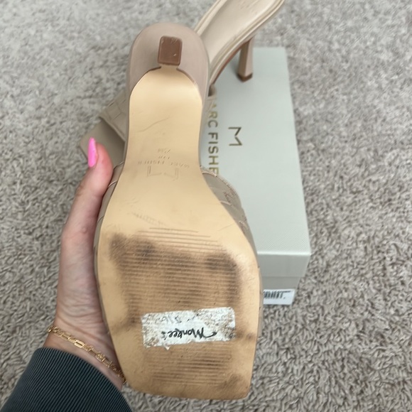 Marc fisher light natural leather heeled sandal - Picture 2 of 4